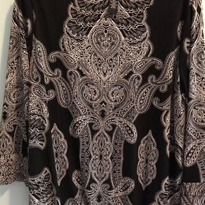 Alfani Women's Blouse medium Black Paisley Balloon Bottom Fringe Cut Sleeves EUC